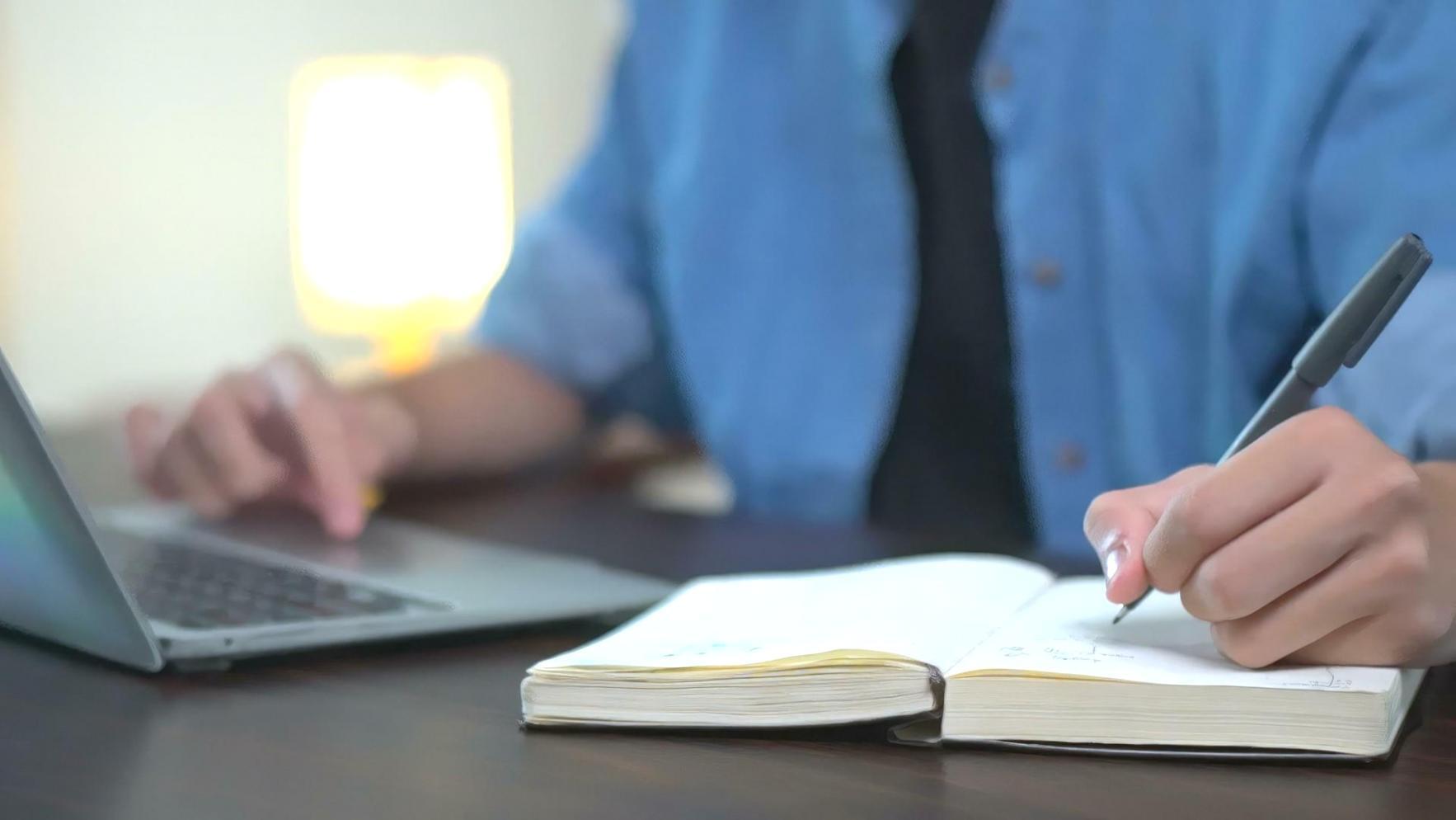 Finanzstatistiken und Datenanalyse